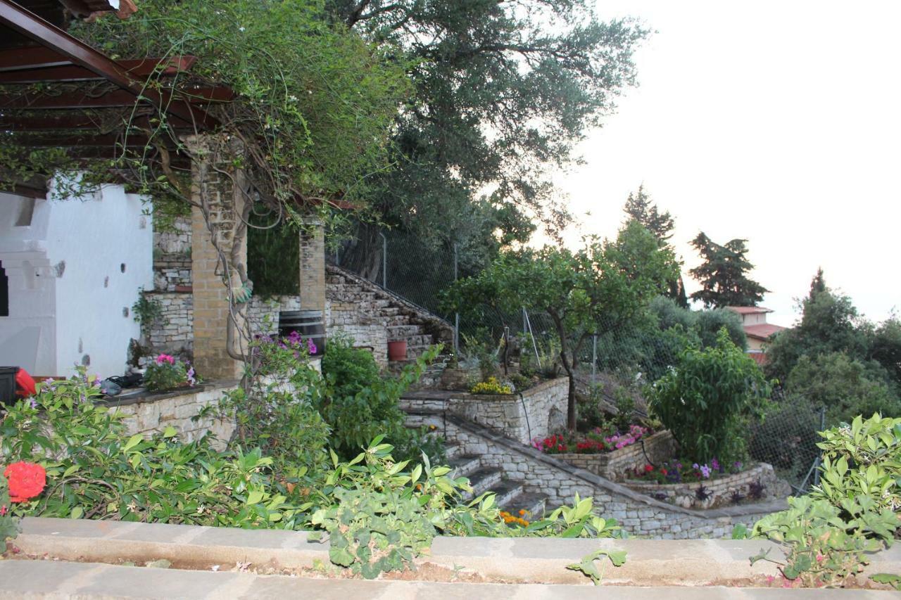 Aris Studio Corfu Pyrgi  Eksteriør bilde